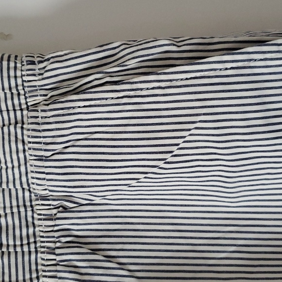 Banana Republic Women's Deck Shorts Size M - Picture 5 of 6